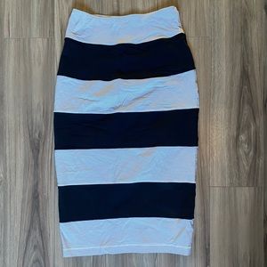 Lululemon Yoga Over Skirt Size 6
